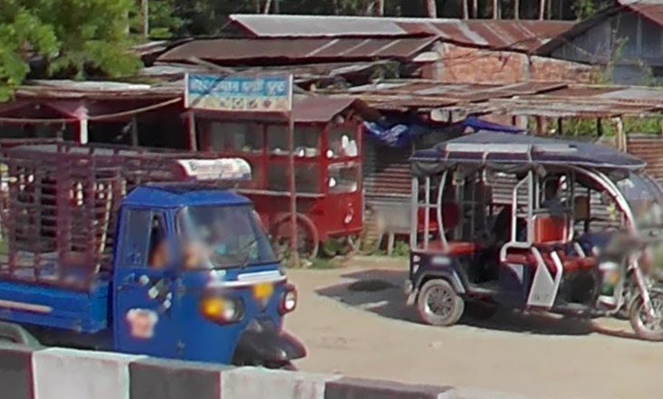 Mrinmoy Fast food
