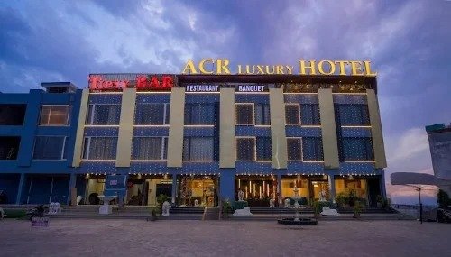 ACR Luxury Hotel in Mohali 