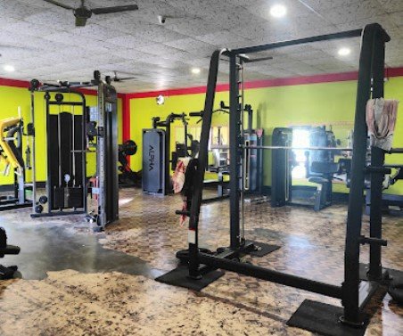 Iron Garrage Unisex multi gym