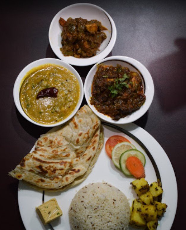 FOOD TO DOOR